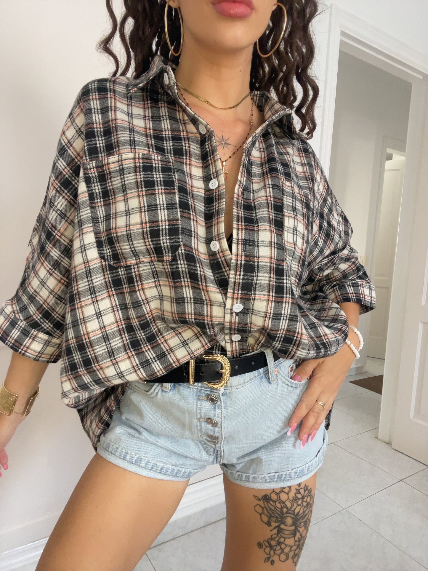 Black Plaid Print Chest Pockets Oversize Shirt